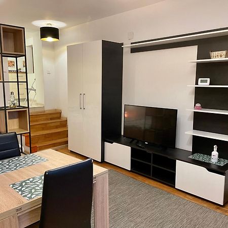 Tampa Residence Брашов Екстер'єр фото