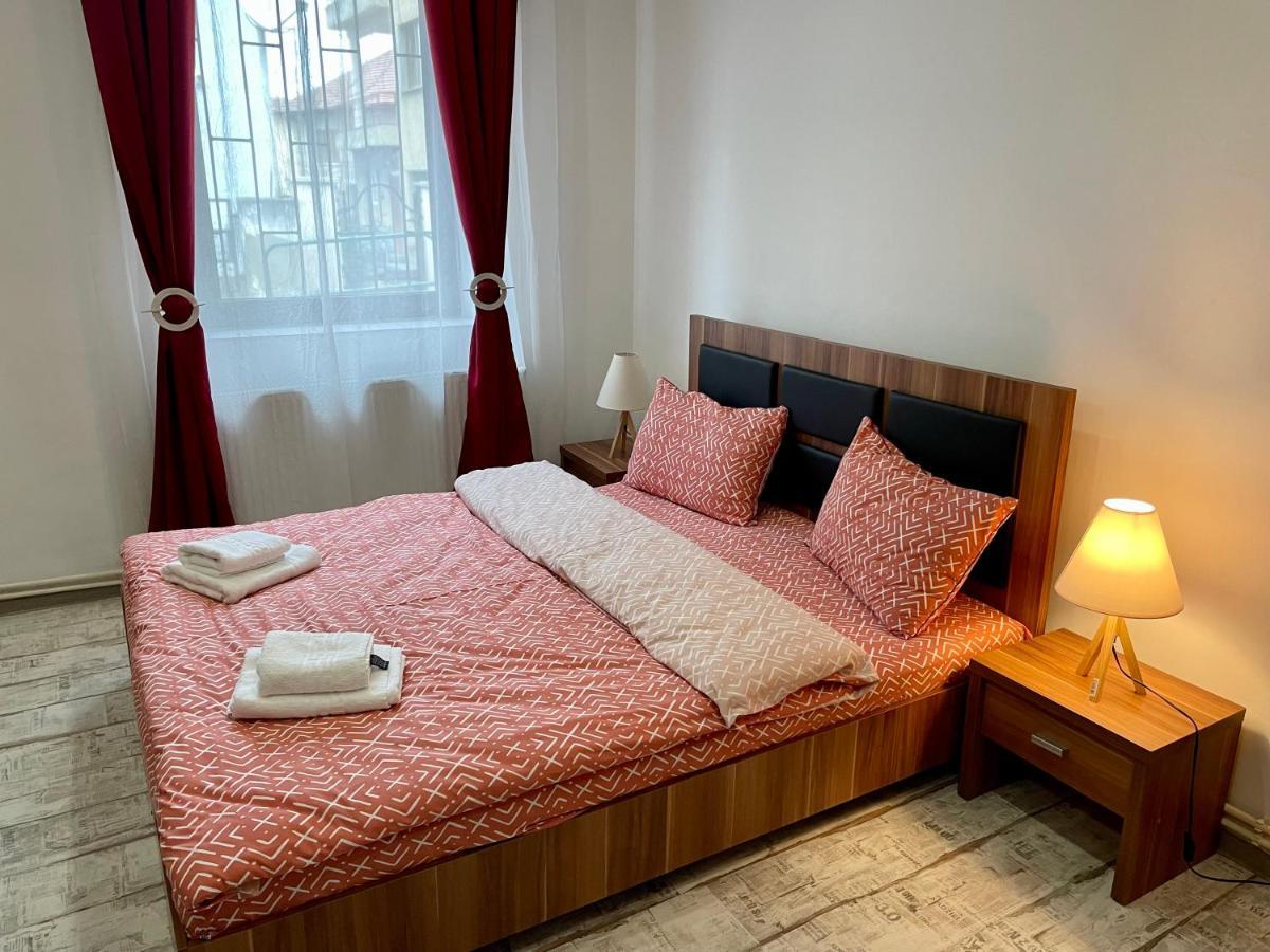 Tampa Residence Брашов Екстер'єр фото