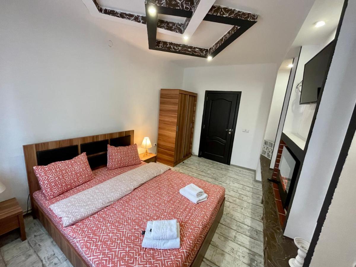Tampa Residence Брашов Екстер'єр фото