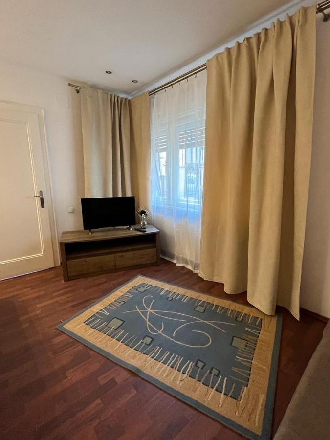 Tampa Residence Брашов Екстер'єр фото